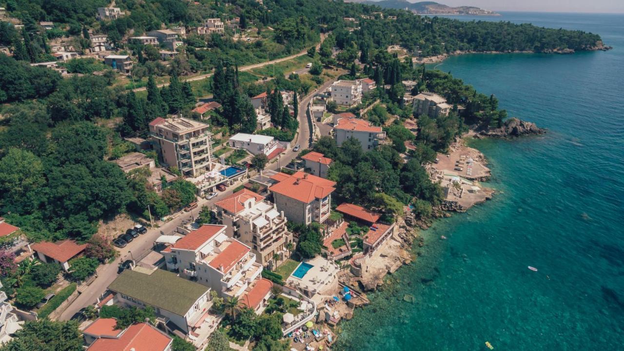 Vila Fortuna Sutomore Exterior photo