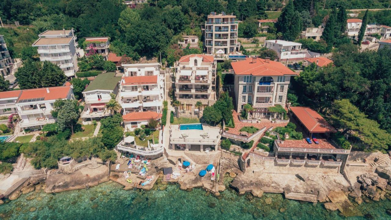 Vila Fortuna Sutomore Exterior photo