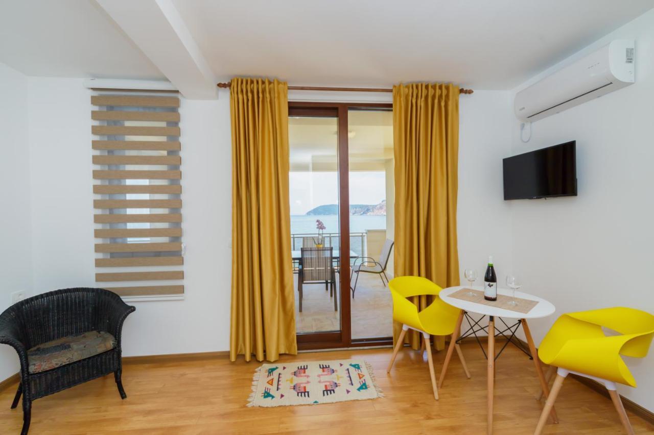 Vila Fortuna Sutomore Exterior photo