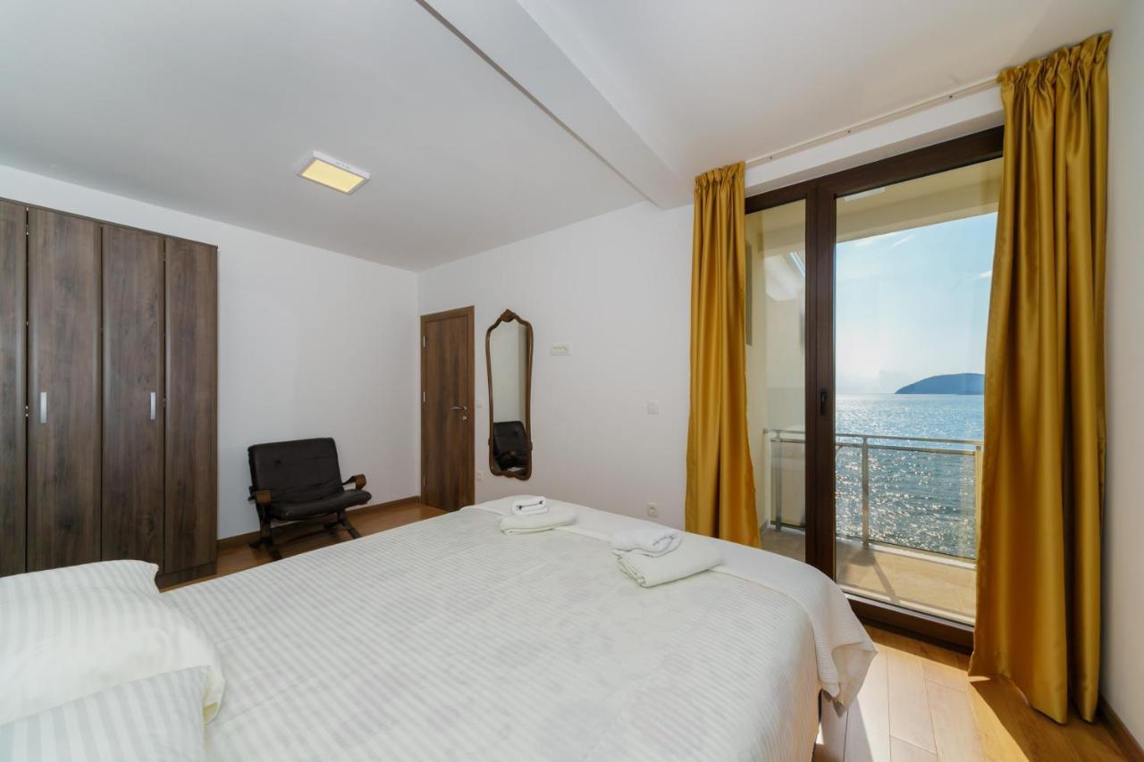 Vila Fortuna Sutomore Exterior photo